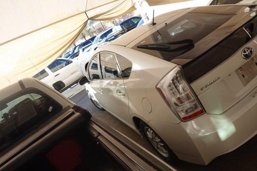 2010 Toyota Prius III