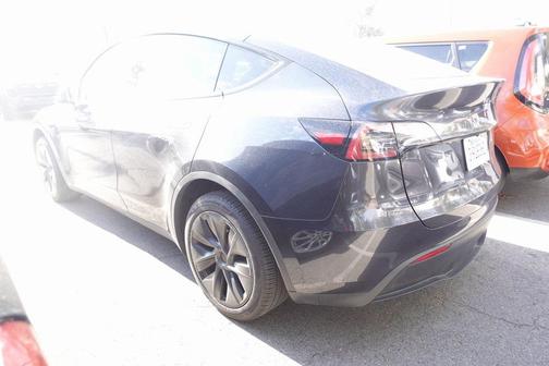 2025 Tesla Model Y Long Range Dual Motor Rear-Wheel Drive