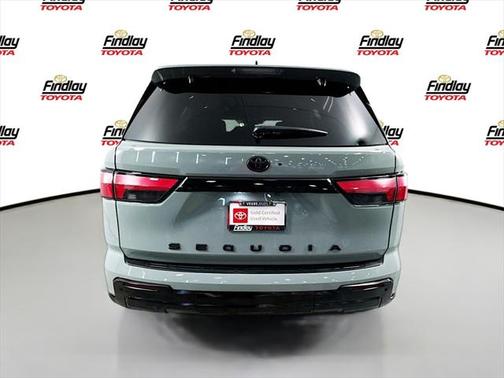 2024 Toyota Sequoia Platinum