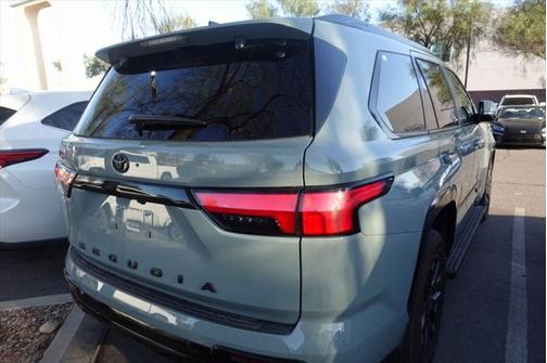 2024 Toyota Sequoia Platinum