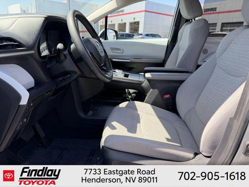 Celestial Silver Metallic 2025 Toyota Sienna LE