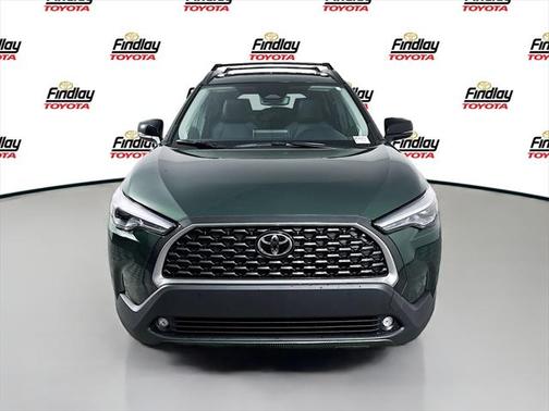 2025 Toyota Corolla Cross XLE
