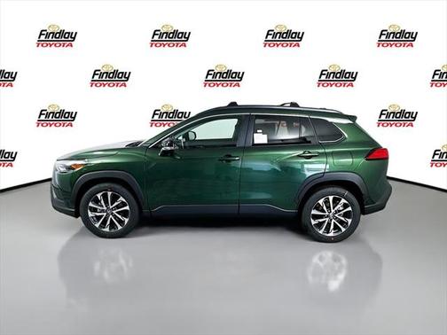 2025 Toyota Corolla Cross XLE
