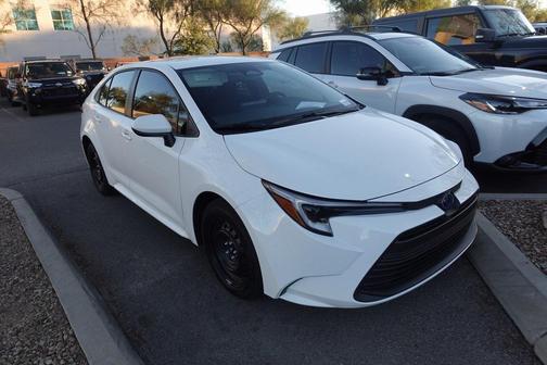 2025 Toyota Corolla Hybrid LE