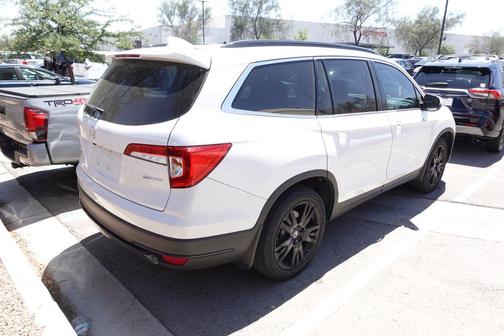 Platinum White Pearl 2022 Honda Pilot 2WD Special Edition