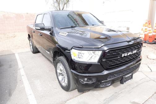 Diamond Black Crystal Pearlcoat 2022 RAM 1500 Big Horn/Lone Star