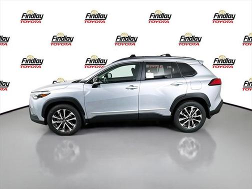2025 Toyota Corolla Cross XLE