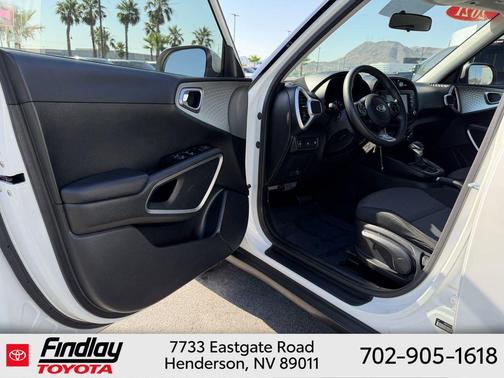 Snow White Pearl 2021 Kia Soul LX