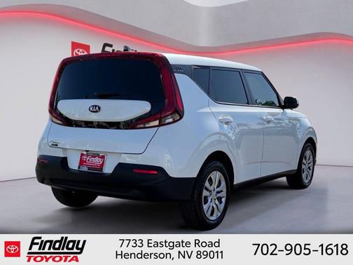 Snow White Pearl 2021 Kia Soul LX