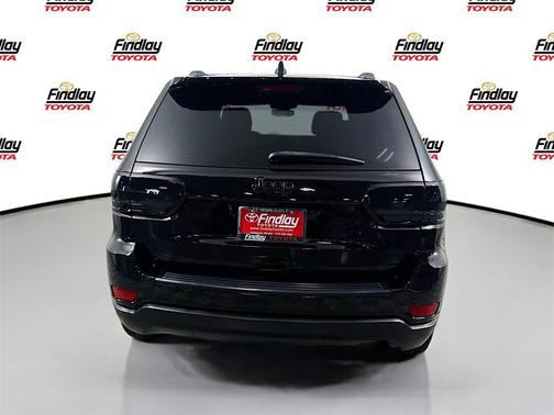 2020 Jeep Grand Cherokee Upland