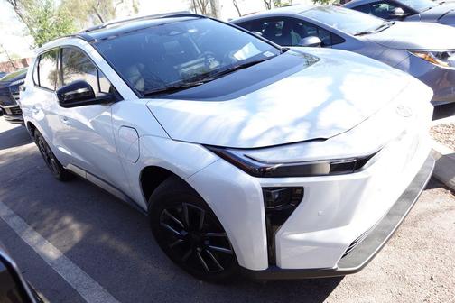 Wind Chill Pearl 2026 Toyota bZ XLE