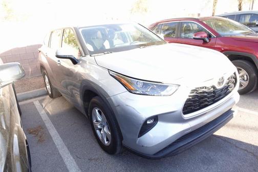 2023 Toyota Highlander LE