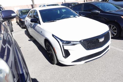 2022 Cadillac CT4 Luxury