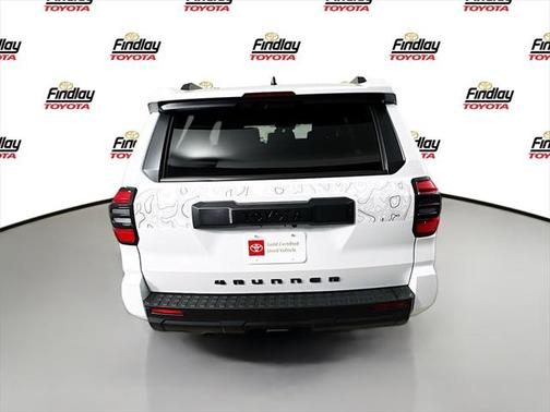 2025 Toyota 4Runner SR5