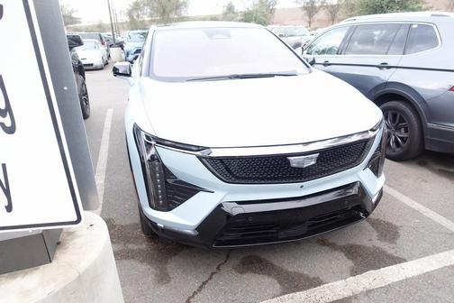 2025 Cadillac OPTIQ Sport 2 AWD