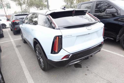 2025 Cadillac OPTIQ Sport 2 AWD