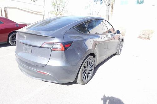 2022 Tesla Model Y Performance Dual Motor All-Wheel Drive