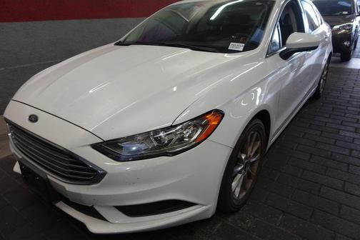 Oxford White 2017 Ford Fusion SE