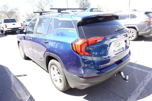 Blue Emerald Metallic 2021 GMC Terrain SLE