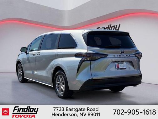 Celestial Silver Metallic 2025 Toyota Sienna LE