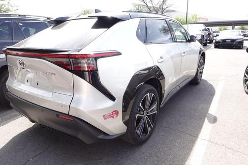 Elemental Silver Metallic w/Black Roof 2023 Toyota bZ4X Limited