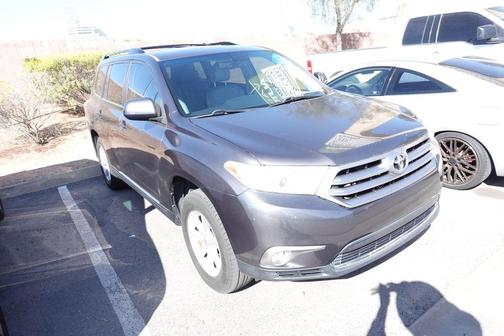 2013 Toyota Highlander SE