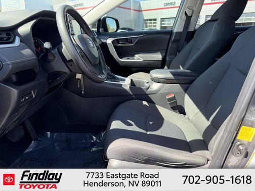 Magnetic Gray Metallic 2022 Toyota RAV4 LE