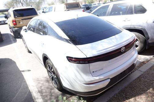 Oxygen White 2024 Toyota Crown XLE