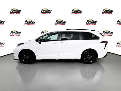 2024 Toyota Sienna XSE 7 Passenger