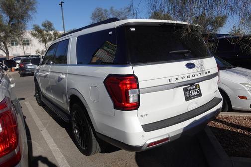 2022 Ford Expedition Max XLT