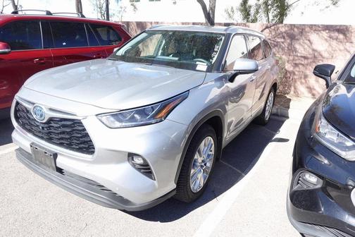 2022 Toyota Highlander Hybrid Limited