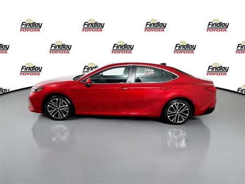 2025 Toyota Camry XLE