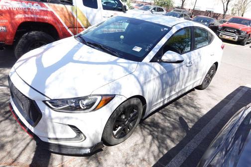 Quartz White Pearl 2018 Hyundai ELANTRA SEL