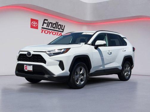 Ice Cap 2024 Toyota RAV4 XLE