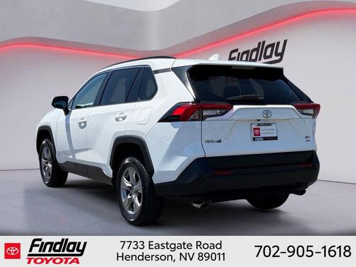 Ice Cap 2024 Toyota RAV4 XLE