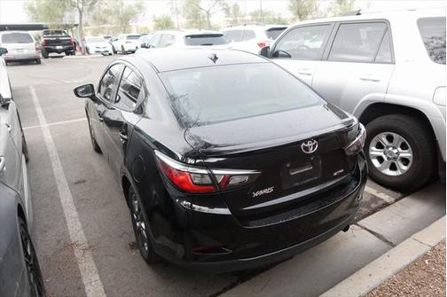 2019 Toyota Yaris Sedan LE