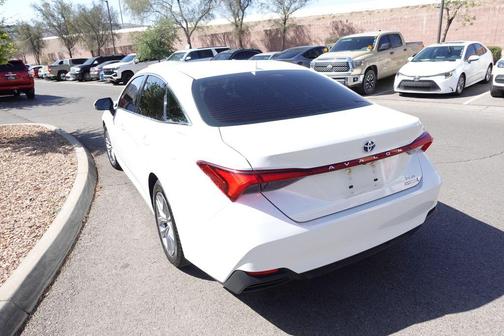 Wind Chill Pearl 2022 Toyota Avalon Hybrid XLE Plus