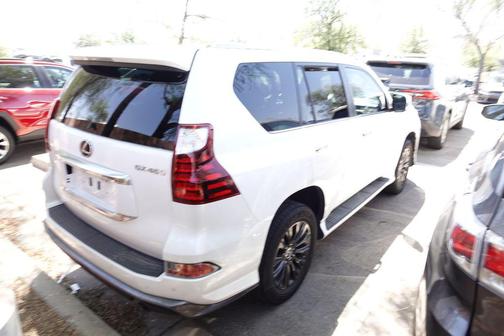 Starfire Pearl 2022 Lexus GX 460 Premium