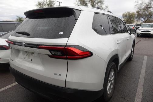 2024 Toyota Grand Highlander Hybrid XLE