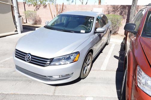 2015 Volkswagen Passat 1.8T Limited Edition