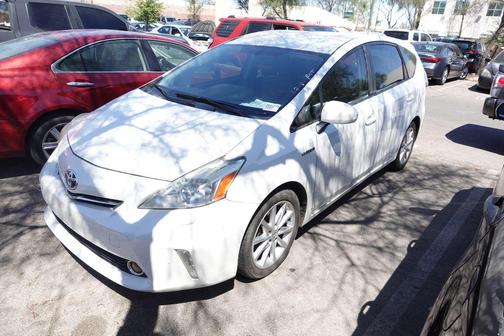 Blizzard Pearl 2013 Toyota Prius v Five