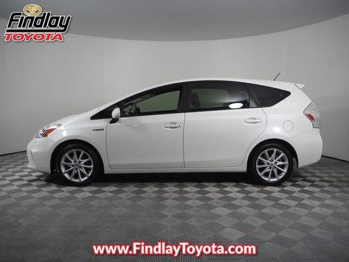 Blizzard Pearl 2013 Toyota Prius v Five