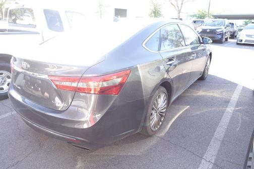 Magnetic Gray Metallic 2017 Toyota Avalon Limited