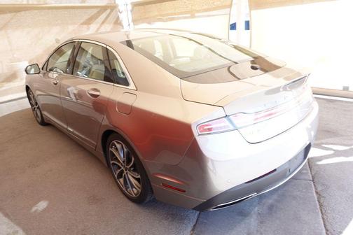 ICED MOCHA METALLIC 2018 Lincoln MKZ Premiere