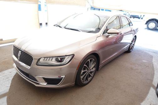 ICED MOCHA METALLIC 2018 Lincoln MKZ Premiere