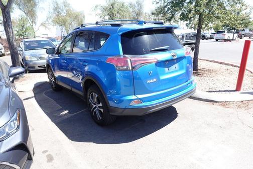 Electric Storm Blue 2018 Toyota RAV4 LE