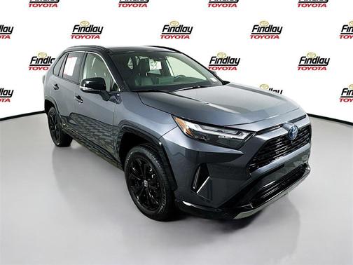 2022 Toyota RAV4 Hybrid SE