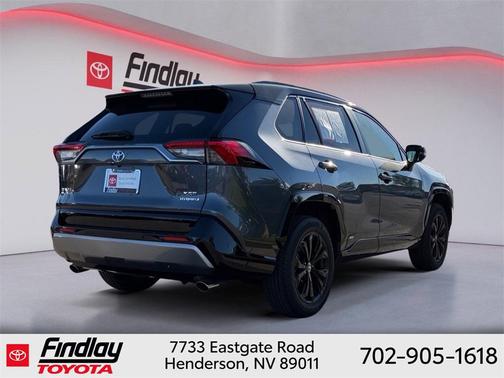 2022 Toyota RAV4 Hybrid SE