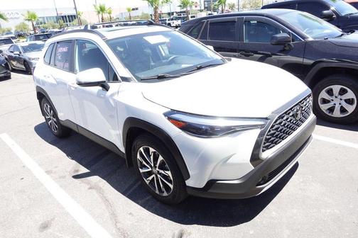 Wind Chill Pearl 2024 Toyota Corolla Cross XLE