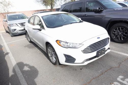2020 Ford Fusion Hybrid SE